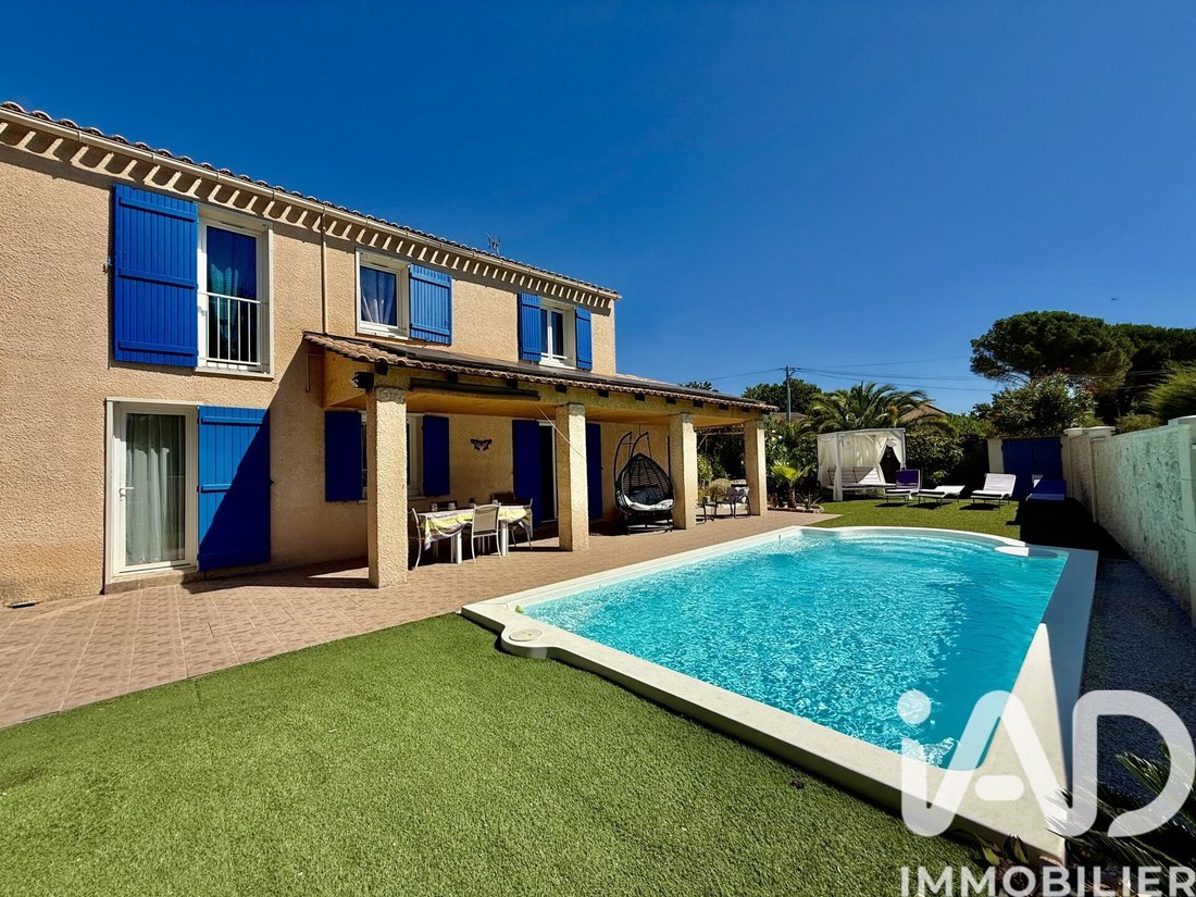 House in Le Cannet-des-Maures, Provence-Alpes-Côte d'Azur, France 1 - 17445802