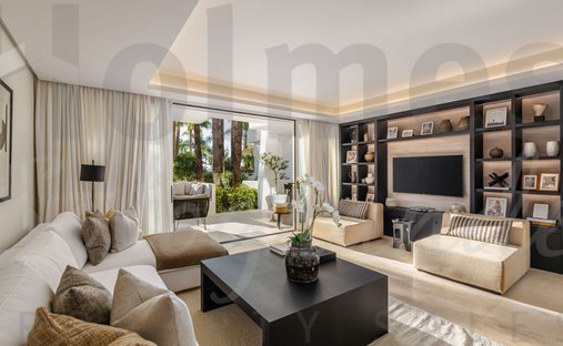 Apartment in Golden Mile, Andalusia, Spain 1