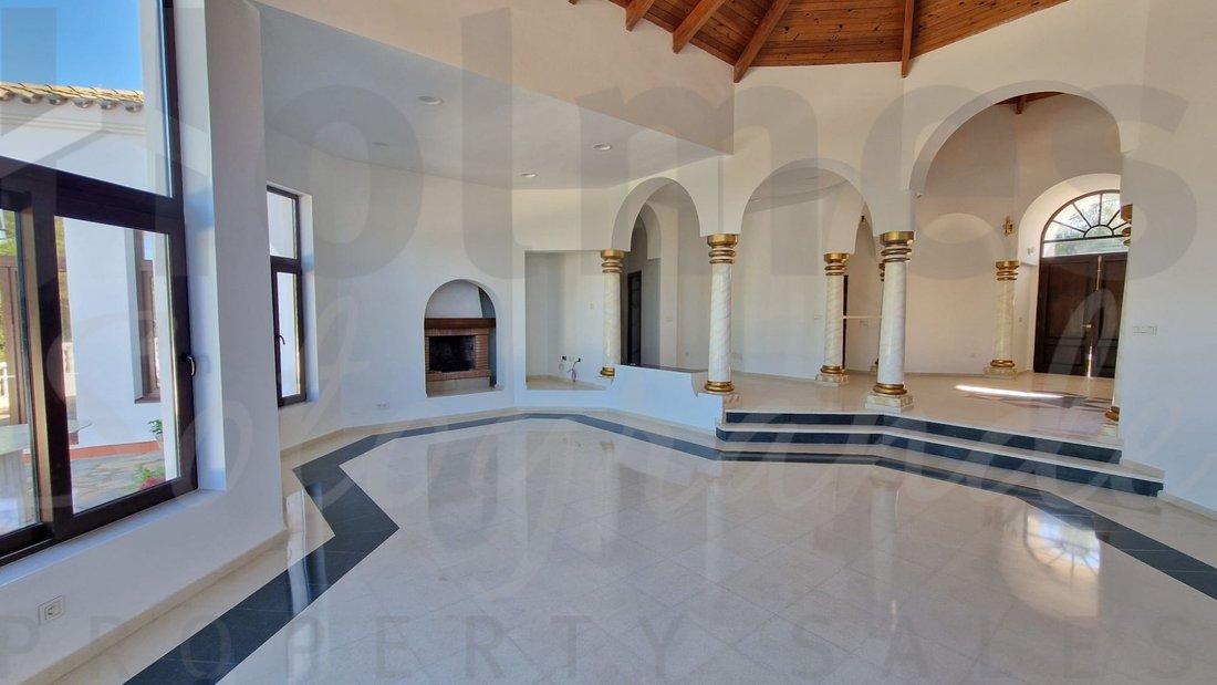 Villa in Sotogrande, San Roque, Andalusia 4 - 17444204