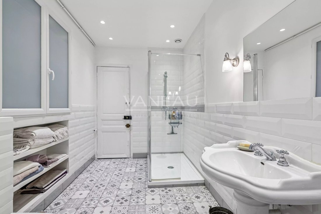 Apartment in Aligre-Gare de Lyon, Paris 12e Arrondissement, Paris 5 - 17447094