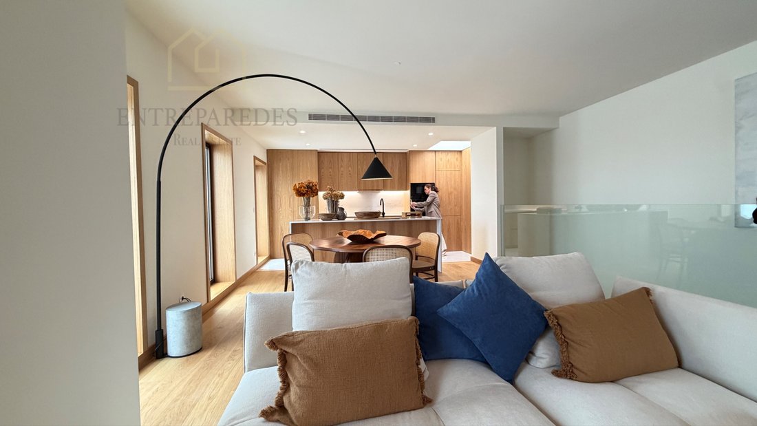 Apartment in Cedofeita, Santo Ildefonso, Se, Miragaia, Sao Nicolau e Vitoria, Porto District, Portugal 1 - 15299416