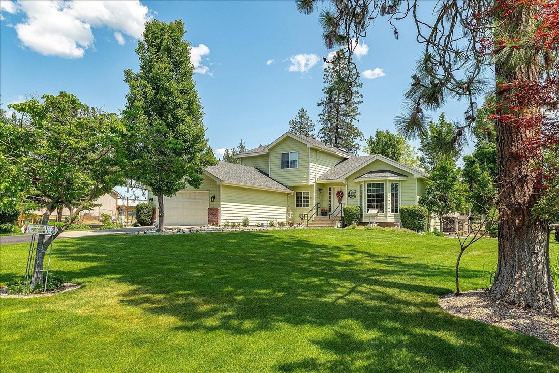 House in Nine Mile Falls, Washington, United States 4 - 17444333