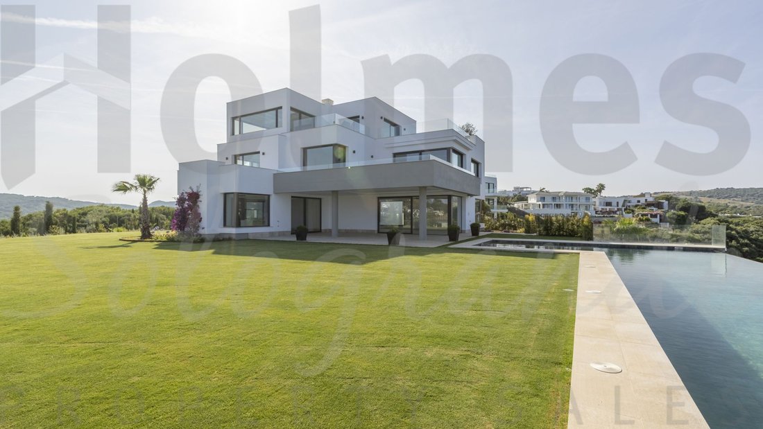 Villa in Sotogrande, San Roque, Andalusia 3 - 17443974