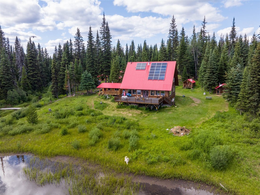 Little Fort, British Columbia, Canada 2 - 17446930