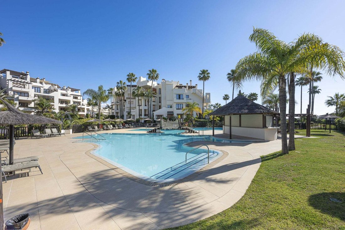 Apartment in Estepona, Andalusia, Spain 2 - 17444441