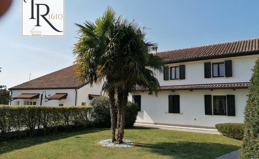 House in Baruchella, Veneto, Italy 1