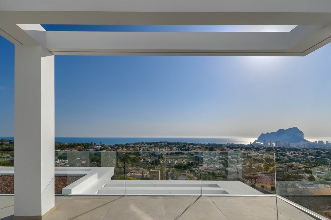 Villa in Calp / Calpe, Valencian Community, Spain 3 - 17443921