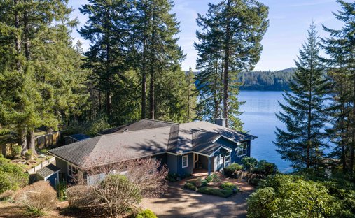 House in Florence, Oregon, United States 1