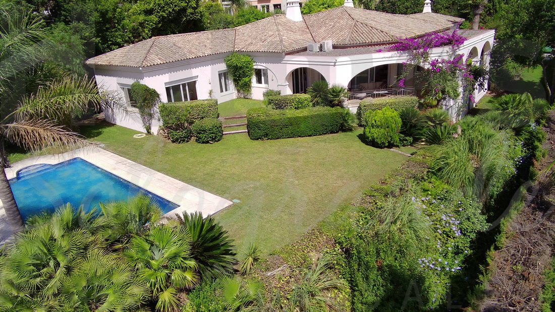 Villa in Sotogrande, San Roque, Andalusia 1 - 17443985