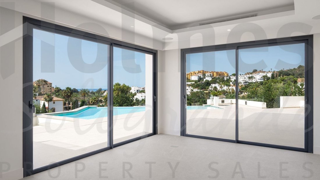 Villa in Estepona, Andalusia, Spain 3 - 17443815
