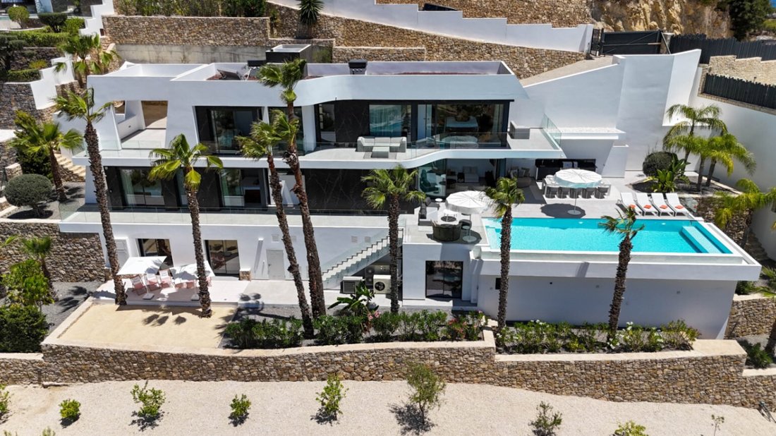 Villa in Benissa, Valencian Community, Spain 1 - 17442649