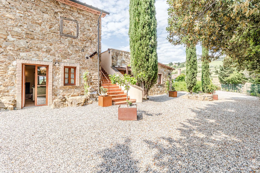 Chateau in Montecatini Val di Cecina, Tuscany, Italy 5 - 17442500