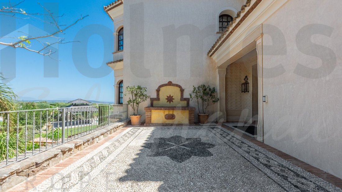 Villa in Sotogrande, San Roque, Andalusia 4 - 17443922