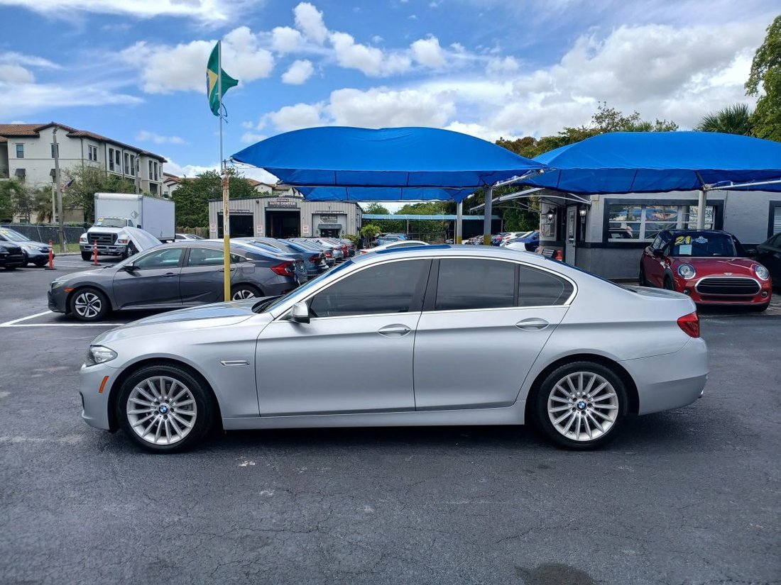 Sedan in Pompano Beach, FL, United States 2 - 17447505
