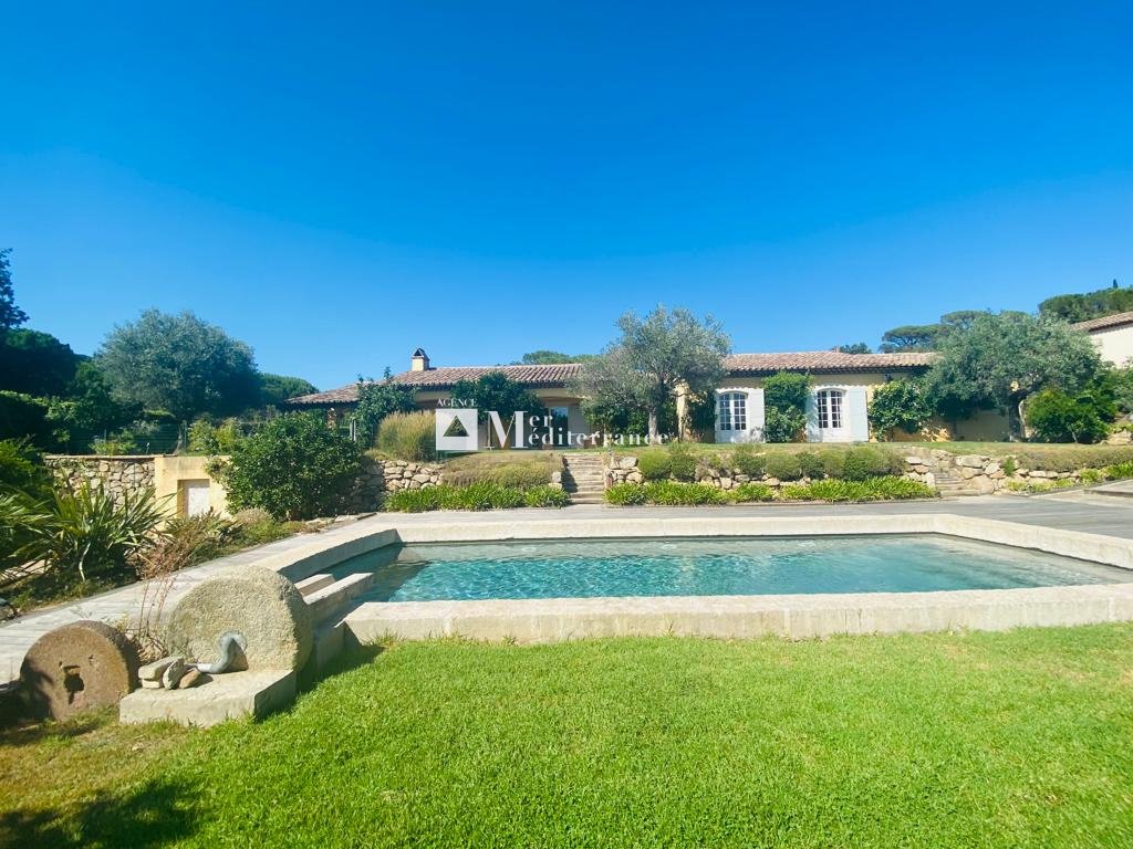 House in Grimaud, Provence-Alpes-Côte d'Azur, France 1 - 17447307