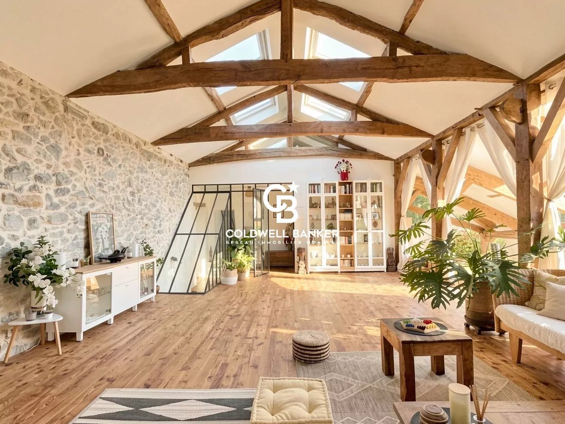 Estate in Saubrigues, Nouvelle-Aquitaine, France 3 - 17444508