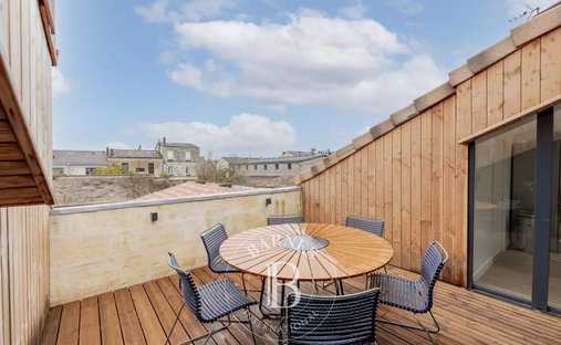 Apartment in Hôtel de Ville-Quinconce-Saint Seurin-Fondaudège, Bordeaux, France 1