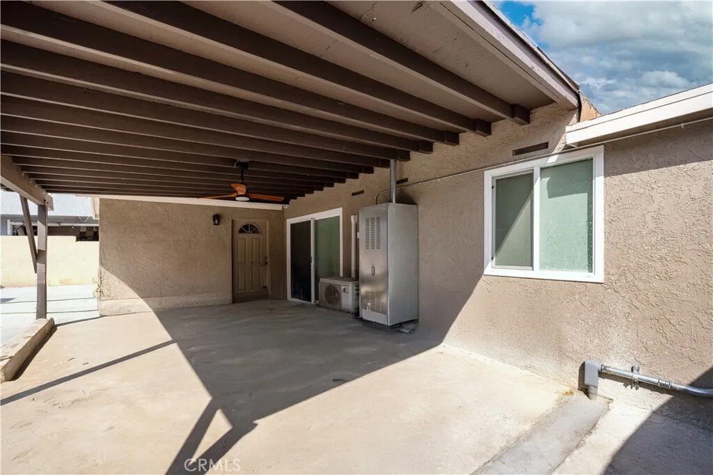 Monterey Park, California, United States 5 - 17446423