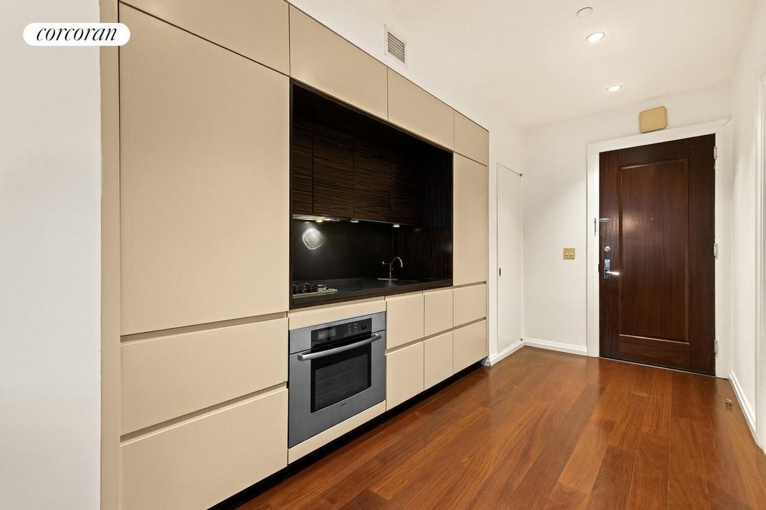 Condo in New York, New York, United States 5 - 17446673