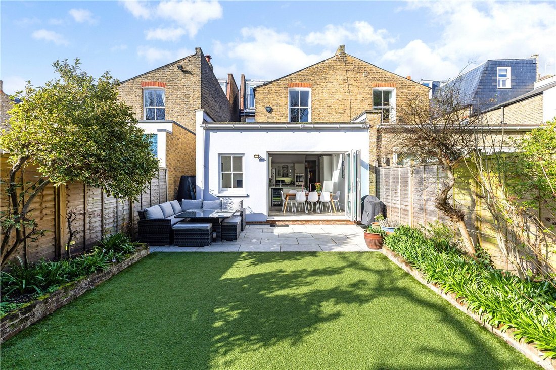 House in Fulham, Hammersmith and Fulham, England 4 - 17444738
