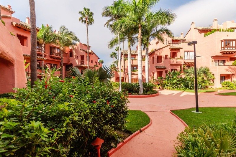 Apartment in Estepona, Andalusia, Spain 4 - 17447073