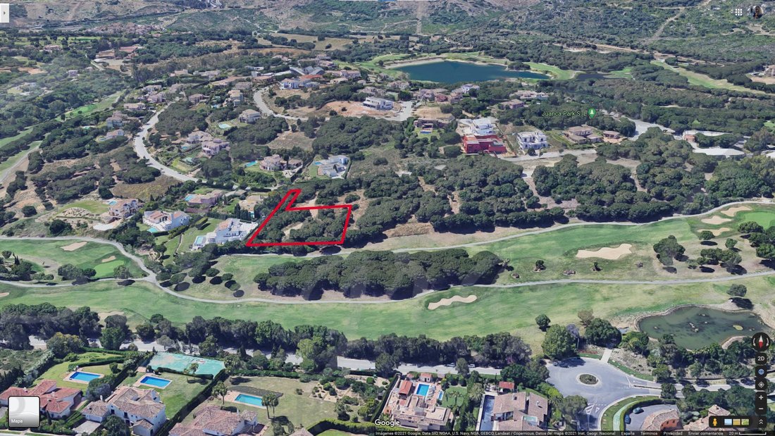 Land in Sotogrande, San Roque, Andalusia 2 - 17442802