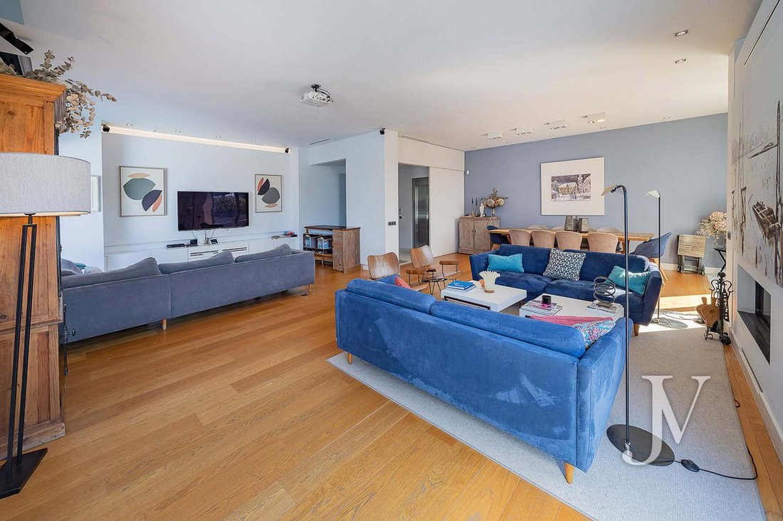 Villa in Fuencarral-El Pardo, Madrid, Spain 5 - 17444866