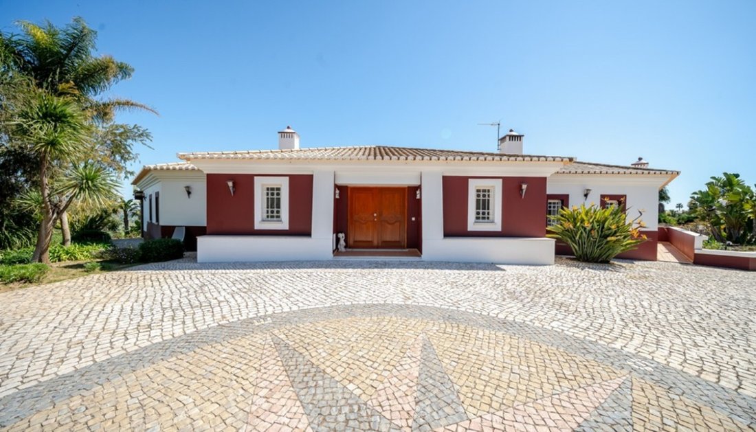 Villa in Sao Goncalo de Lagos, Algarve, Portugal 2 - 17445373