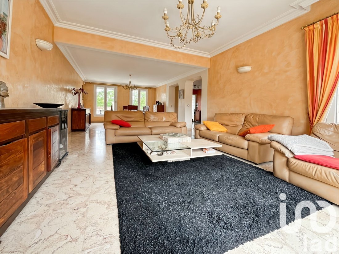 House in Chelles, Ile-de-France, France 5 - 17446332