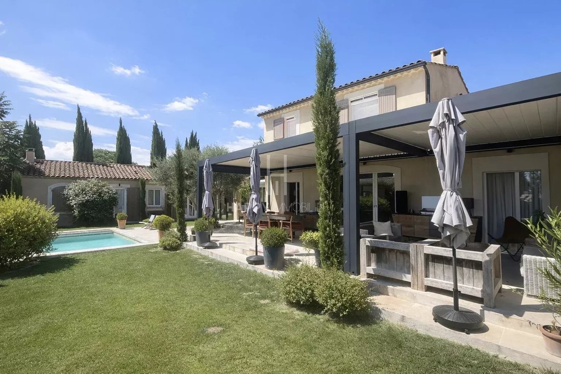 House in Maussane-les-Alpilles, Provence-Alpes-Côte d'Azur, France 3 - 17332386
