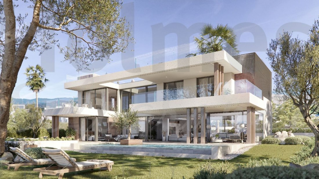 Villa in Sotogrande, San Roque, Andalusia 1 - 17442627