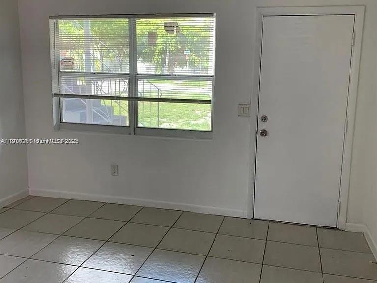 Miami, Florida, United States 3 - 17446247