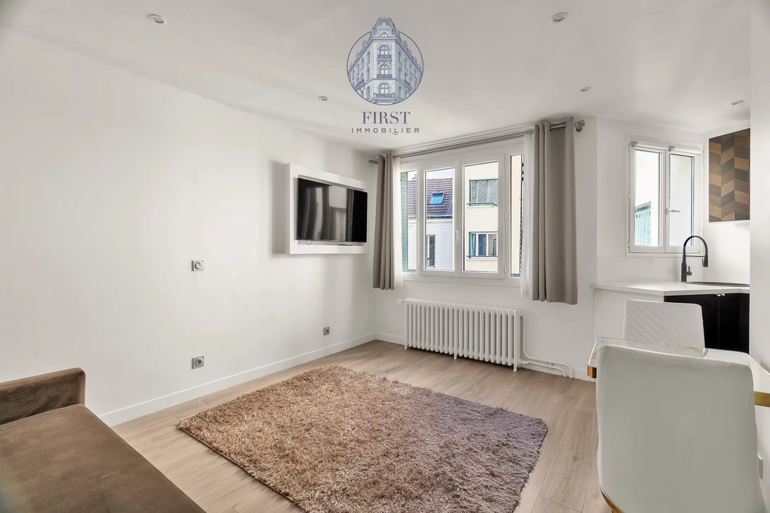 Apartment in Porte Dauphine, Paris 16e Arrondissement, Paris 4 - 17444486