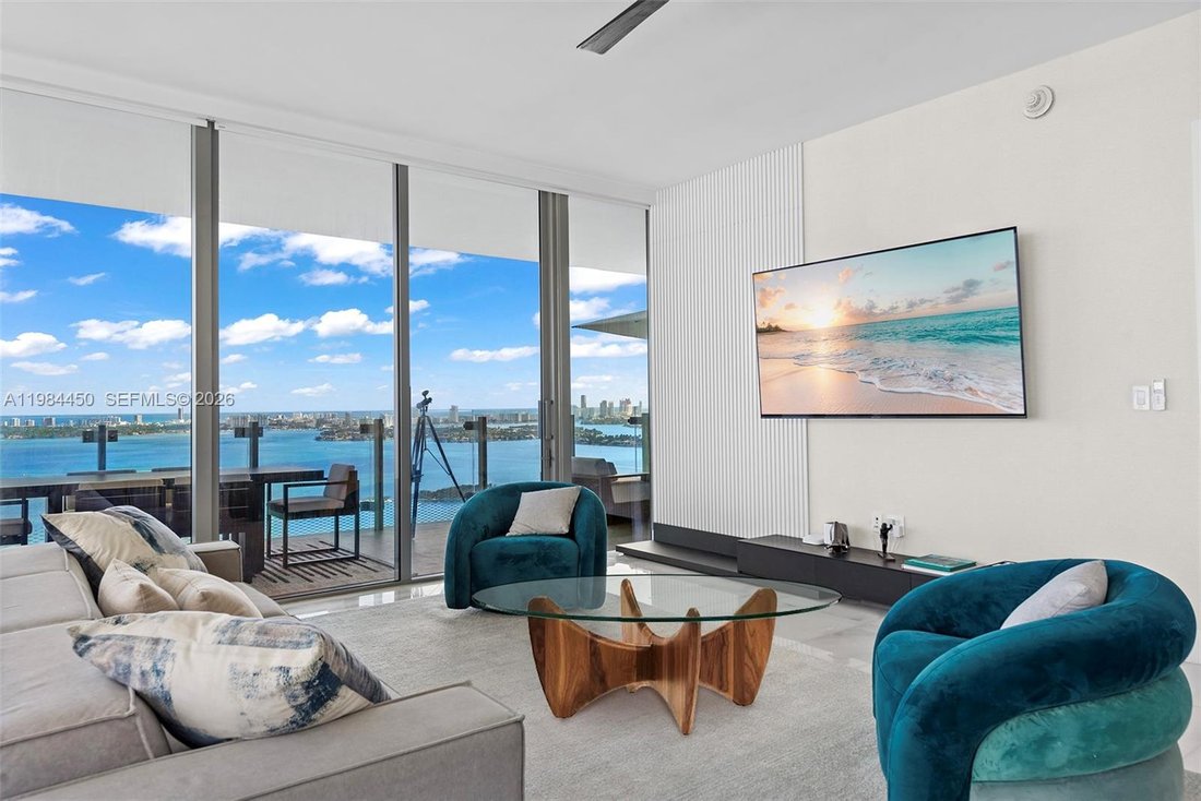 Condo in Miami, Florida, United States 2 - 17444634