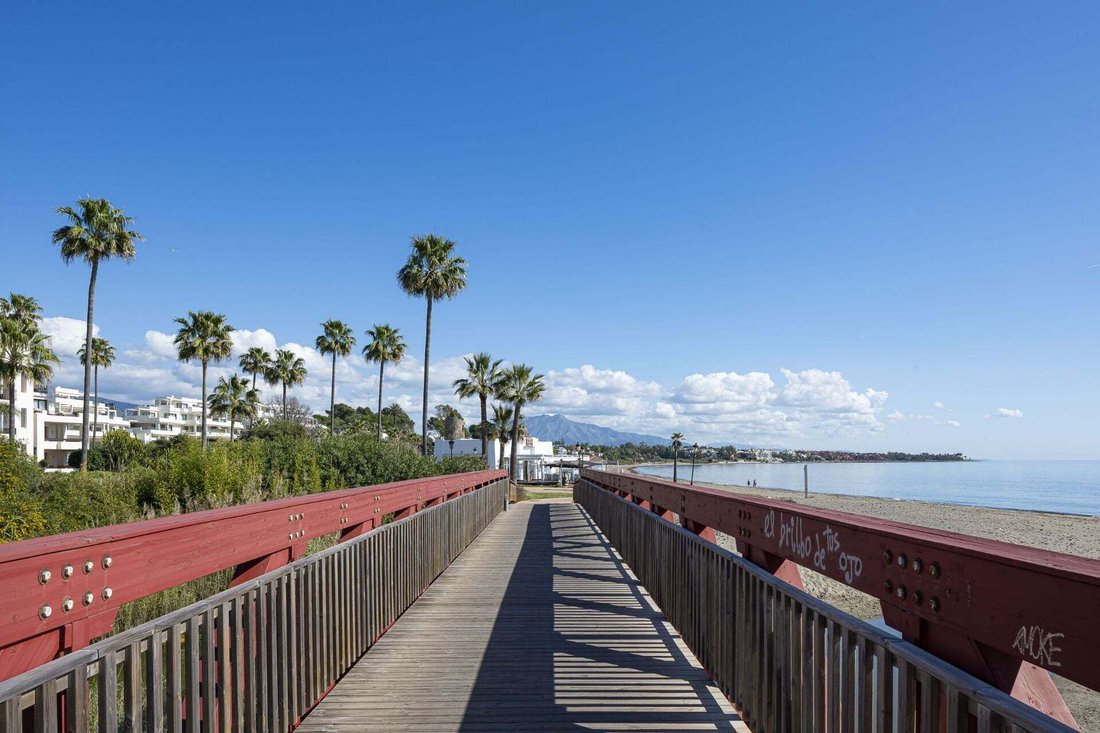 Apartment in Estepona, Andalusia, Spain 4 - 17444441
