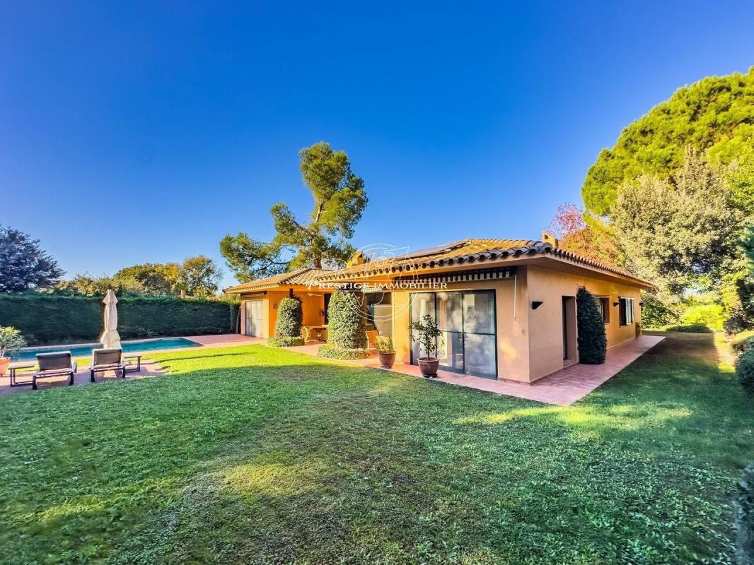 Villa in Navata, Catalonia, Spain 3 - 17447035