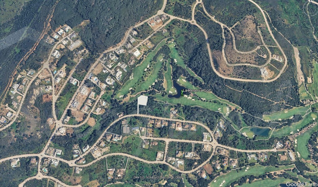 Land in Sotogrande, San Roque, Andalusia 1 - 17443877