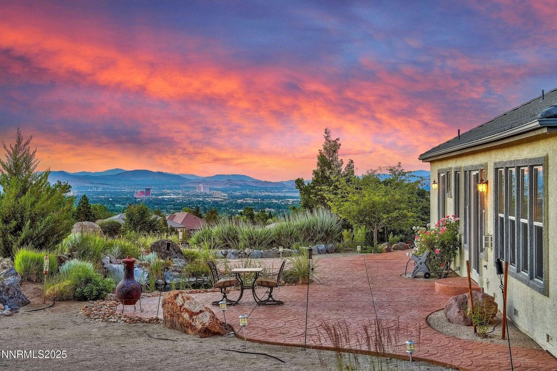 House in Reno, Nevada, United States 2 - 17446872