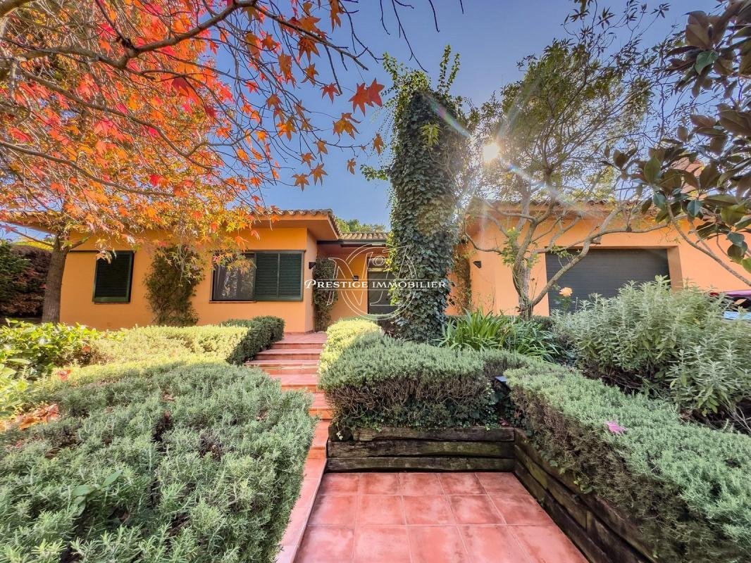 Villa in Navata, Catalonia, Spain 5 - 17447035