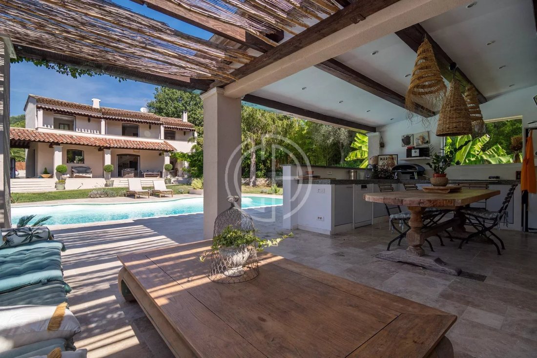 Villa in Mougins, Provence-Alpes-Côte d'Azur, France 5 - 17443349