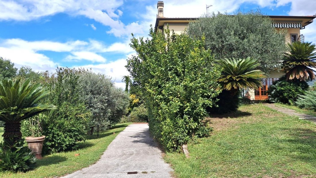 Villa in Pontasserchio, San Giuliano Terme, Tuscany 2 - 17446714