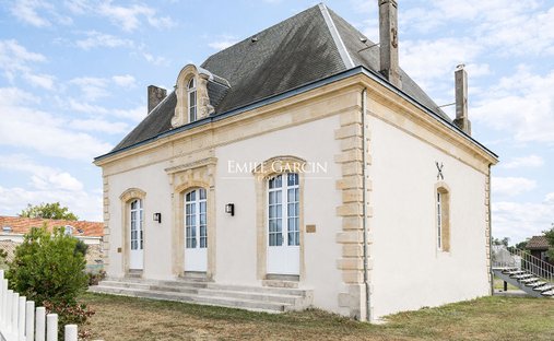 Villa in Centre Ville, Saint-Jean-de-Luz, France 1