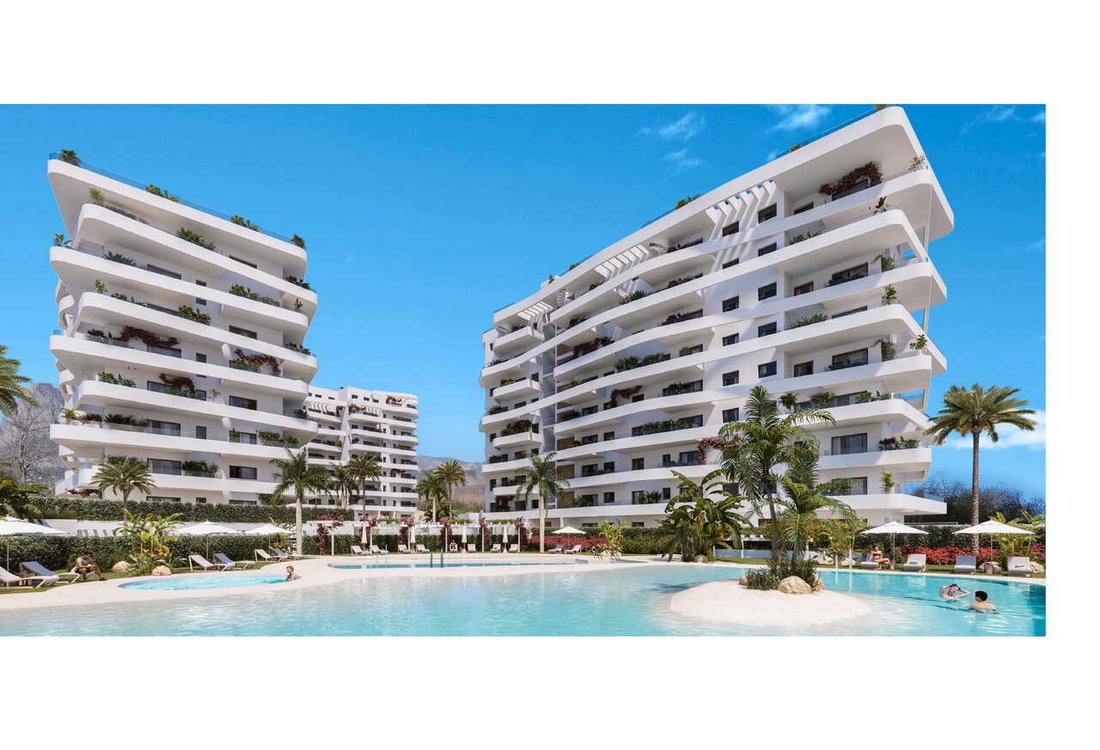 Apartment in la Vila Joiosa / Villajoyosa, Valencian Community, Spain 1 - 17443798