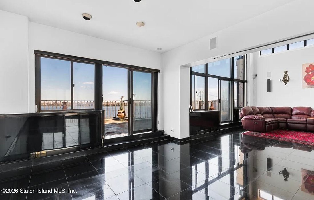 Condo in New York, New York, United States 3 - 17446370