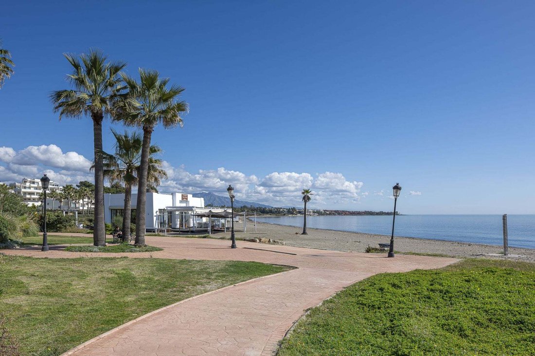 Apartment in Estepona, Andalusia, Spain 5 - 17444441