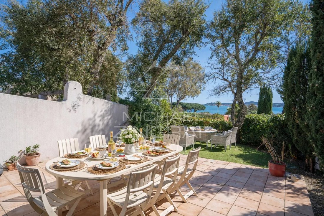 Villa in Grimaud, Provence-Alpes-Côte d'Azur, France 2 - 17444464