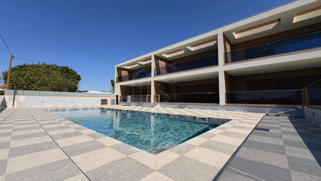 Apartment in Quarteira, Algarve, Portugal 1 - 17444975