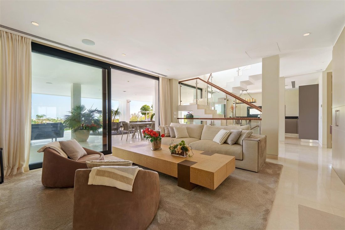 Villa in Nueva Andalucia, Marbella, Spain 4 - 17442346