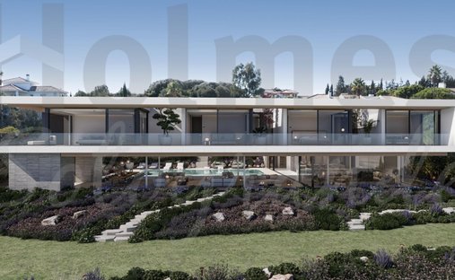 Villa in Sotogrande, San Roque, Andalusia 1