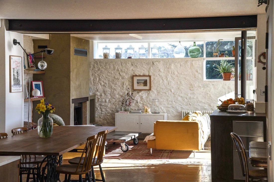 Estate in Uzès, Occitania, France 5 - 17447196